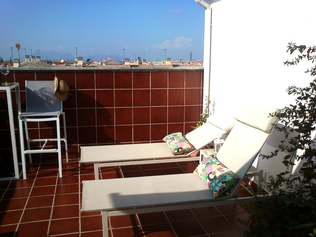 Atico Escapada A Granada Apartment ภายนอก รูปภาพ